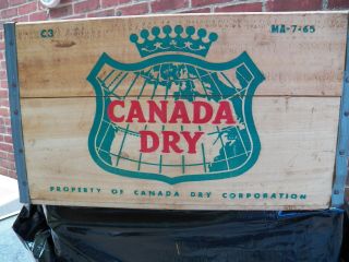 Canada Dry Soda Beverage Soft Drink Case Crate Box