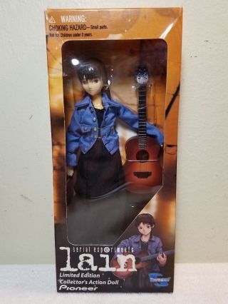 Lain Iwakura Pioneer Toynami Serial Experiment Guitar Rare Doll Action Figure