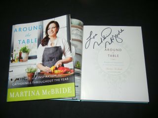 Martina Mcbride Signed Autograph " Around The Table " Cook Book Country Music Star