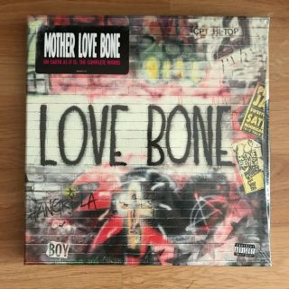 Mother Love Bone: On Earth As It Is Sealed/new Vinyl Box Set