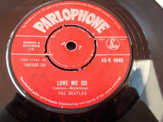 The Beatles - Love Me Do/p.  S.  I Love You 1st Uk Issue Great Audio Listen