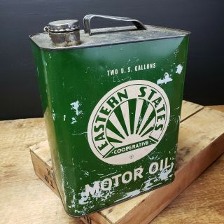 Vintage Two Gallon Eastern Statses Motor Oil Can Petroliana