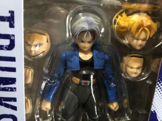 sh figuarts dragon ball z future trunks,  Time Patroller And Xenoverse Trunks 4