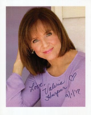 Valerie Harper Authentic Signed 8x10 Photo Great Actress Lovely Pose