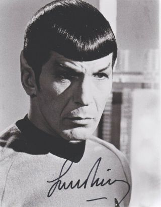 Signed B&w Photo Of Leonard Nimoy Of " Star Trek "