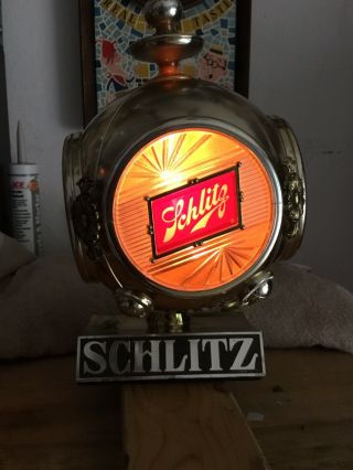 Vintage 1970s Schlitz Lighted Beer Bar Sign.  Flicker Lamp