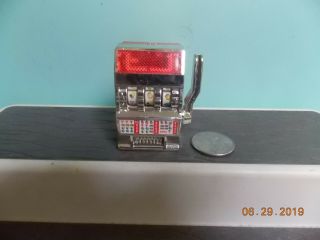 Casino Slot Machine Magnet,  Pull Lever And It Lights And Sounds