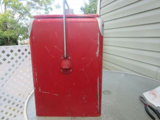 VINTAGE LARGE PROGRESS REFRIGERATOR RED METAL ICE CHEST COOLER WITH METAL TRAY 2