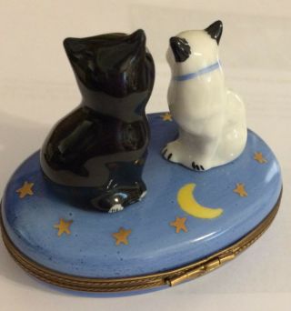 Limoges Hinged Trinket Box,  - Black Cat & White Cat on Starry Box - Hearts Inside 4