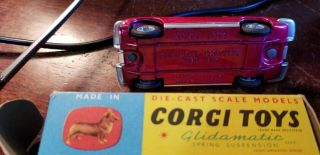 Vintage Corgi Toys | MIB | 1963 Chevrolet Corvette Stingray | No.  310 8