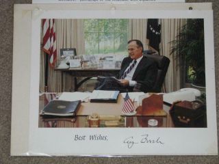 Pres.  George H.  W.  Bush Autographed 8x10,  With Letter From Shirley M.  Green