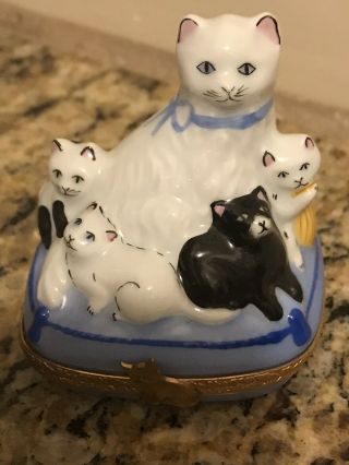 Limoge Cat With Kittens Trinket Box