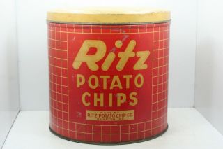 Vintage 12 Oz Ritz Potato Chip Tin - Kempton,  Pa - 7 1/4 " High X 7 1/2 " Diamete