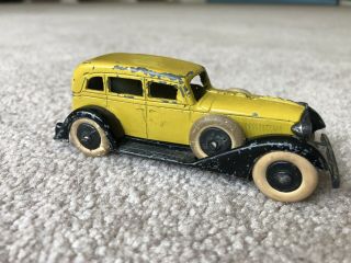 Vintage Tootsietoy 1930 ' s Graham Series Car 0613 Yellow & Black 6 Wheel Sedan 2
