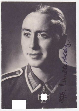 Signed Photo Of Pioneer Knight 
