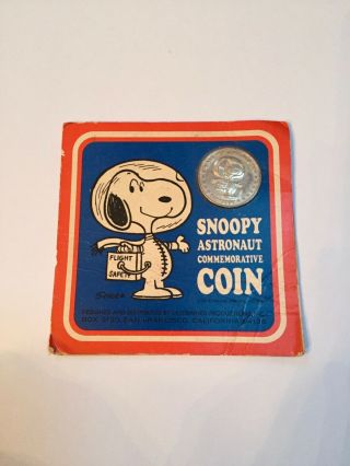 Rare 1969 Snoopy First Landing On The Moon Commemorative Coin