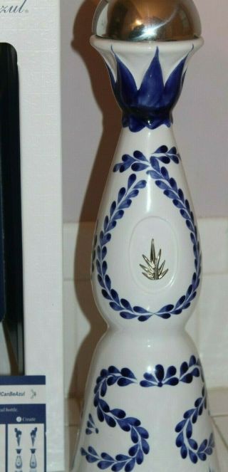 TEQUILA CLASE AZUL REPOSADO CERAMIC BOTTLE & BOX HAND PAINTED DECANTER MEXICO 2