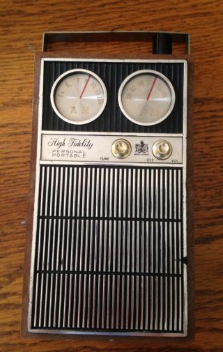Vintage 1969 Royal London Radio Flask With Funnel & Jiggers (shot Glasses)