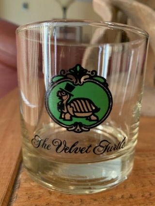 Vintage Collectable Glassware The Velvet Turtle Restaurant Liquor Glass Bar.
