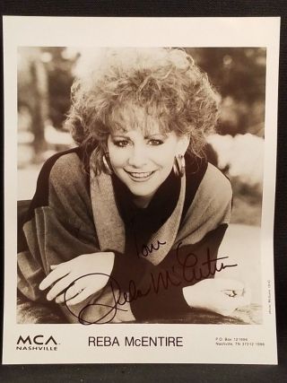 Reba Mcentire Singer Songwriter Producer Actor Hand Signed 8x10 Photo With
