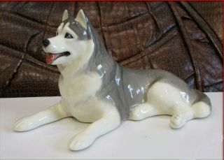 Husky Dog Porcelain Figurine Souvenirs From Russia Statuette