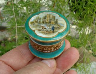Antique,  (ca 1870) Miniature Prattware Lip Salve Or Rouge Jar,  Pot Lid