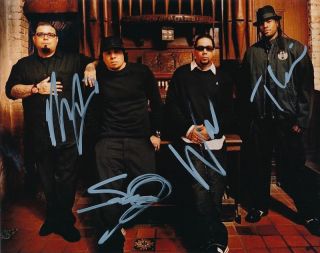Payable On Death (pod) - Color Photo Signed By All 4 Band Members In Person
