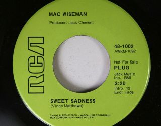 Country Promo Nm 45 Mac Wiseman - Sweet Sadness / The Little Folks On Rca