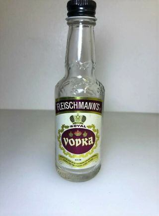 Miniature Liquor Bottles (4) : Kent Gentleman,  Pride Of Balt,  Fleischmanns,  White