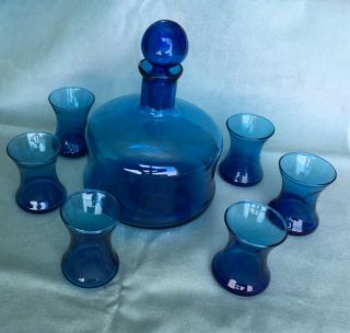 Vintage Mid Century Glass Liquor Decanter Beverage Bar Set Blue 6 Glasses