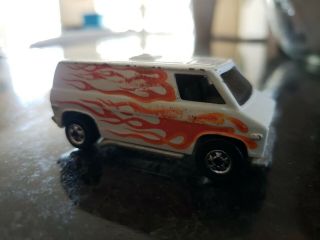 1974 Hot Wheels Chevy Van White With Red Flames RARE Variation READ 2