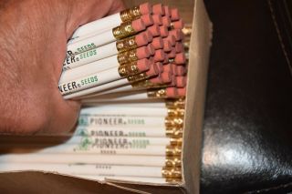 70 Pioneer Hi - bred Seed Pencils 2