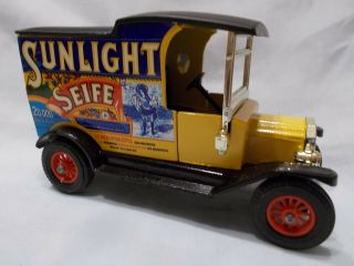 Matchbox Models Of Yesteryear Y12 - 3 1912 Model T Van Sunlight Seife Issue 1