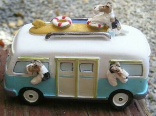 Wire Fox Terrier Beach Bus