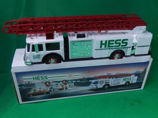 Hess Toy Fire Truck,  1989,  Nib N4