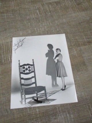 Janet Leigh Autograph Signature B&w 8x10