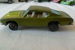 Hot Wheels Redline Lime Green Custom Barracuda 1967 2