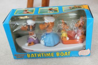 Geoffrey Toys R Us Bathtime Boat -