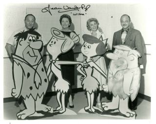 Jean Vander Pyl 1919 - 1999 As Wilma In The Flintstones Signed 8x10 Photo
