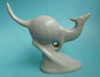Vintage Australian Pottery Stylised Kangaroo Figurine Unknown Maker
