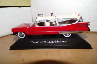 1959 Cadillac Miller Meteor Ambulance 1:43 Scale O Scale Atlas