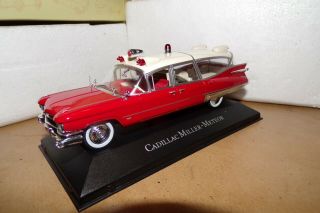 1959 CADILLAC MILLER METEOR AMBULANCE 1:43 SCALE O SCALE ATLAS 2