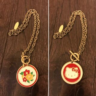 Hello Kitty X Momoberry Double - Sided Necklace