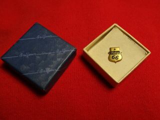 Vintage Phillips 66 10k Gold 5 Year Service Award Button