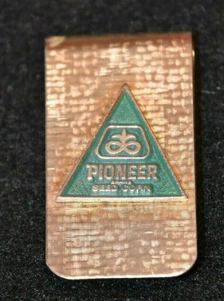 Pioneer Hi - Bred Seed Corn Money Chip