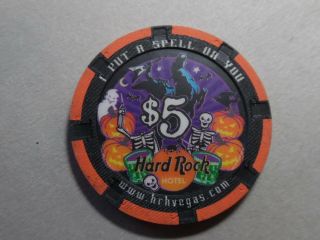 Casino Chip C - 103 $5.  00 Las Vegas Hard Rock Halloween 1999 - Put A Spell On You