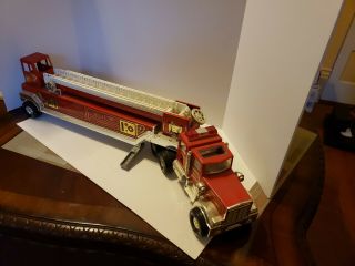 Vintage 1988 Tonka Hook And Ladder Fire Truck.  Engine No 1 3