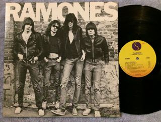 Ramones Self - Titled Sire Sr 6020 - Blitzkrieg Bop,  Let 