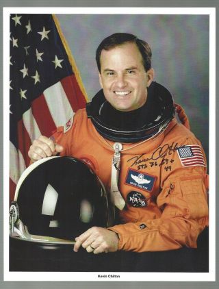 Autograph,  Hand Signed Astronaut Kevin Chilton Official Nasa Photo