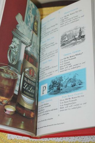 OLD MR.  BOSTON DE LUXE OFFICIAL BARTENDER ' S GUIDE 1964 BOOK STICKERS 3